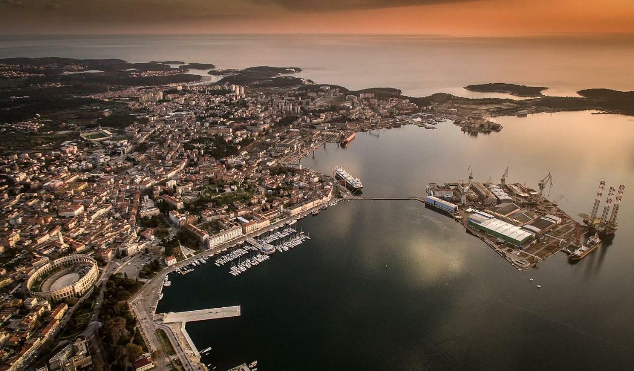 Kyra Apartma Pula